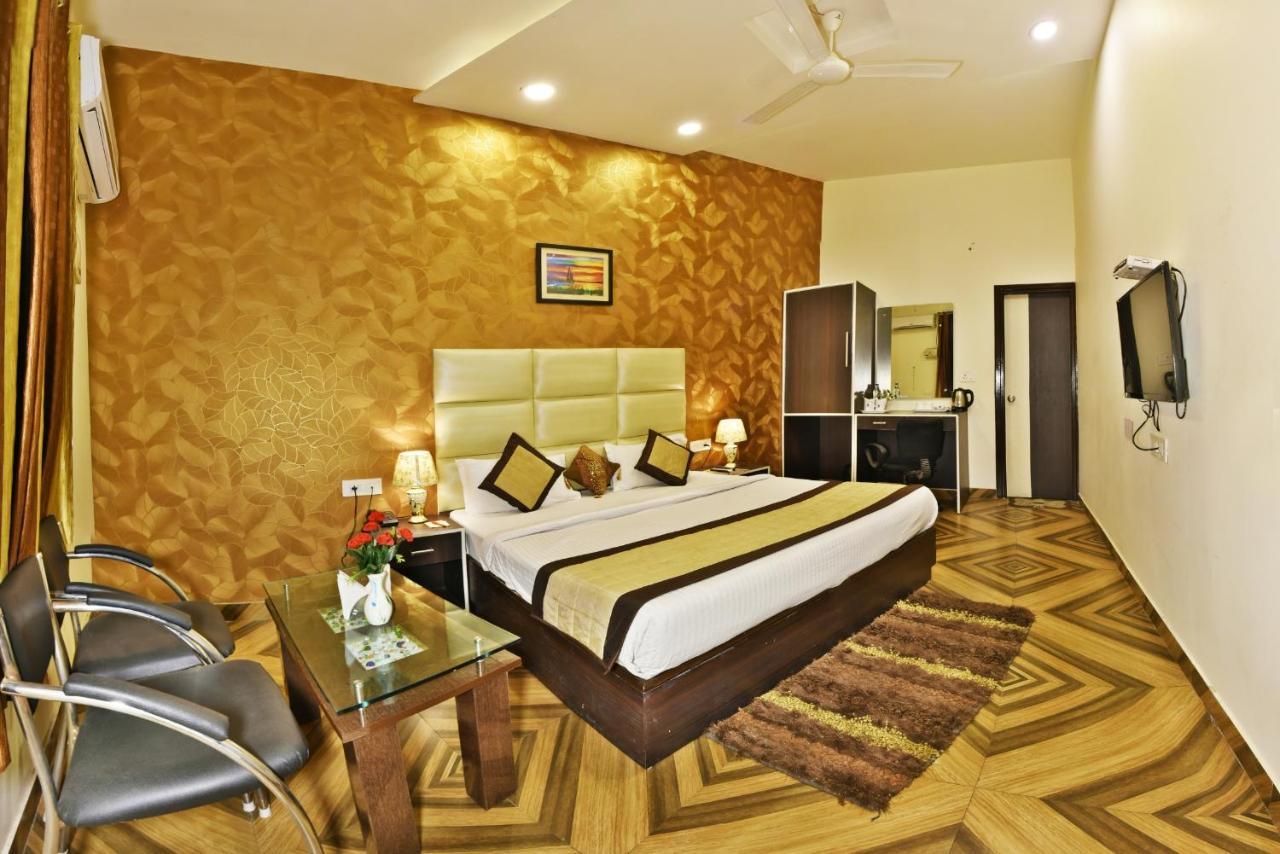 Hotel Amritsar Inn Экстерьер фото